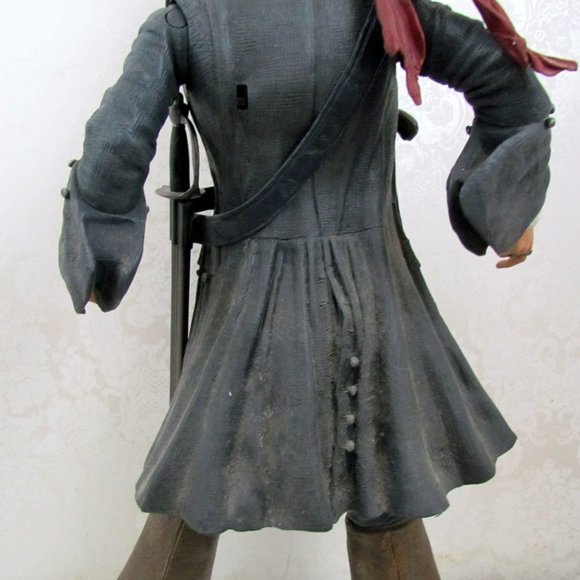 CAPT JACK SPARROW PIRATE JOHNNY DEPP TALKING 18" FIGURE PIRATES of the CARIBBEAN - Picture 8 of 14